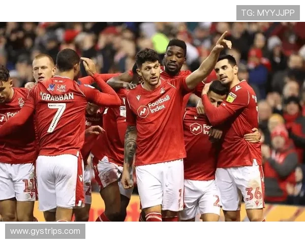 曼联战术执行持续崩盘，越踢越乱对争四形势形成制约