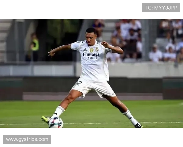 皇马阵容实力不弱,但结构失衡致比赛失控局面逐步显现