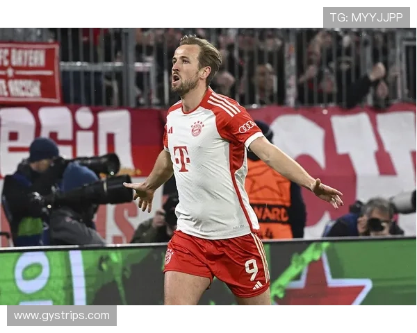 哈里·凯恩家冰箱里塞满蛋白粉，连度假都带着秤称牛排